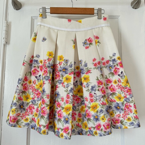 Liz Lisa Spring Floral and Butterfly Pleated Circle Skirt - Picture 1 of 9